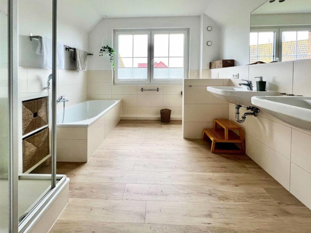 "Sonnenliebe" Ferienhaus Groß Schwansee Exterior foto
