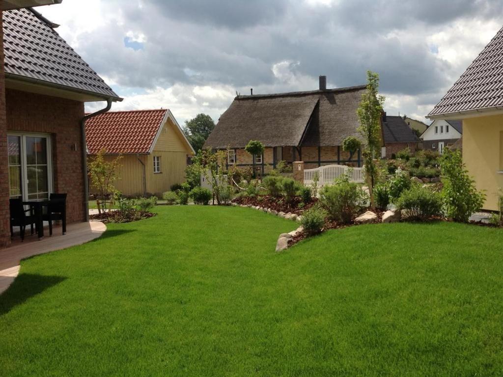 "Sonnenliebe" Ferienhaus Groß Schwansee Exterior foto
